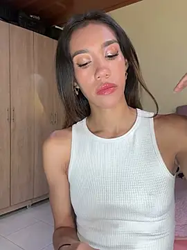Snapshot of zoe_storm chatting on June 11, 2026, 11:46 pm zoe storm online show from June 11, 2026, 11:46 pm
