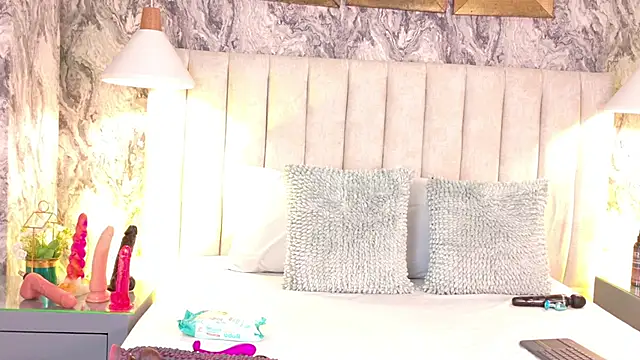 Pocahontas BGB online show from November 8, 2025, 8:23 pm