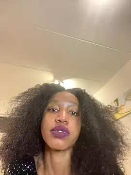 Go Meg online show from November 5, 2025, 2:36 am