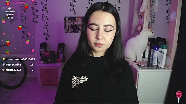  codeline online show from November 18, 2025, 5:00 am