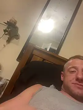 Snapshot of biggzee6 chatting on November 2, 2025, 5:56 am biggzee6 online show from November 2, 2025, 5:56 am