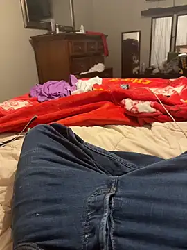 biggzee6 online show from April 7, 2026, 2:02 am