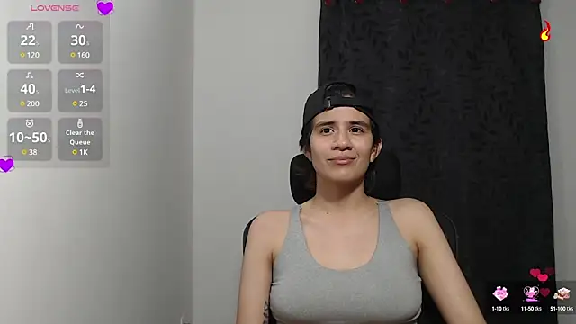 Snapshot of Dha_lia0 chatting on March 20, 2025, 5:46 am Dha lia0 online show from March 20, 2025, 5:46 am