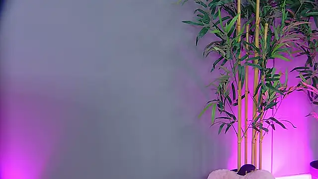 Snapshot of PatriciaSpice chatting on November 15, 2025, 4:16 am PatriciaSpice online show from November 15, 2025, 4:16 am