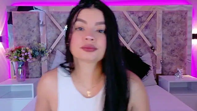 ValeriaOrtega online show from September 27, 2025, 1:39 pm