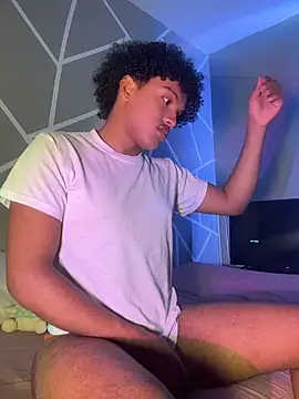 DanteAndKyle online show from February 2, 2026, 10:42 pm