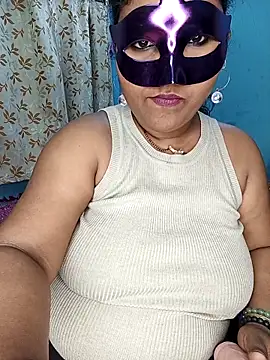 hevensex143 online show from February 20, 2026, 8:11 pm