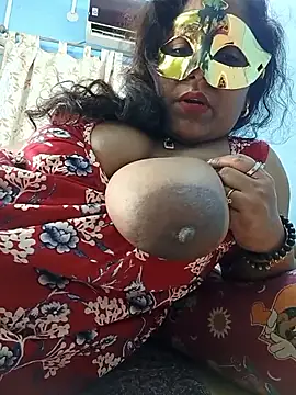 hevensex143 online show from May 27, 2026, 7:54 pm