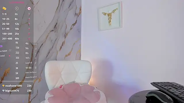 Snapshot of cute_dani01 chatting on January 20, 2025, 9:03 am cute dani01 online show from January 20, 2025, 9:03 am