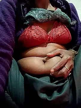 Sexy Tanya69 online show from December 17, 2025, 3:06 pm