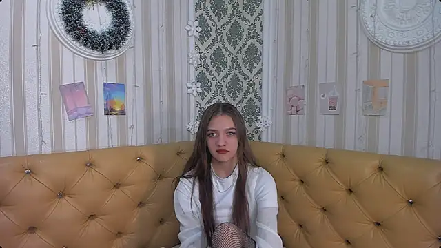 Snapshot of Katy__Cute chatting on March 21, 2025, 11:12 am Katy Cute online show from March 21, 2025, 11:12 am