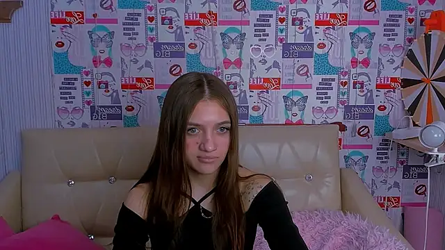 Snapshot of Katy__Cute chatting on March 15, 2025, 8:04 am Katy Cute online show from March 15, 2025, 8:04 am