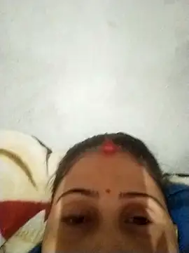 Snapshot of Bhavya_Bhan chatting on December 16, 2025, 9:35 am Bhavya Bhan online show from December 16, 2025, 9:35 am