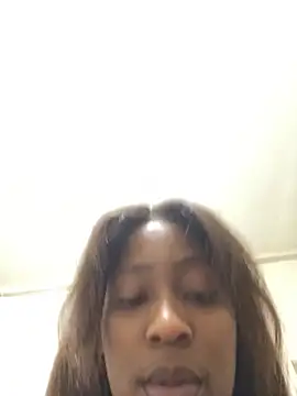 Snapshot of Spicey-CheekssX chatting on February 2, 2025, 10:17 pm Spicey-CheekssX online show from February 2, 2025, 10:17 pm