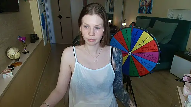 Snapshot of ReginaSparkle chatting on July 1, 2026, 4:57 am ReginaSparkle online show from July 1, 2026, 4:57 am