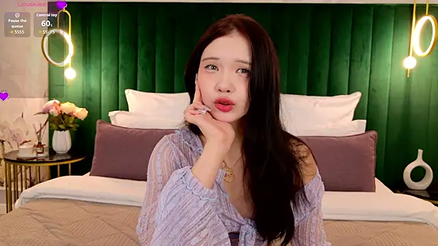 Snapshot of AnneCurtis chatting on April 25, 2026, 3:09 am AnneCurtis online show from April 25, 2026, 3:09 am