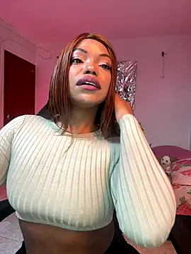 SaraYedid17 online show from January 7, 2026, 12:21 pm