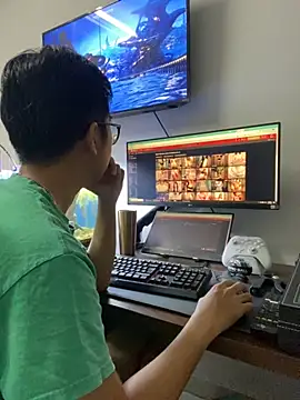 Snapshot of SievingPrep chatting on November 12, 2025, 4:33 pm SievingPrep online show from November 12, 2025, 4:33 pm