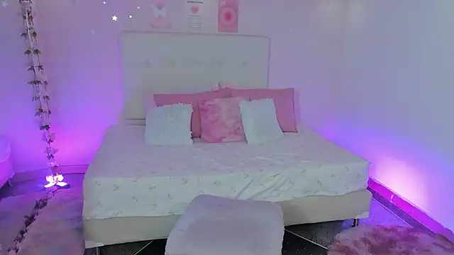 ScarlettDreamss7 online show from November 7, 2025, 12:10 pm