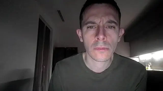 Snapshot of Masterclassyfeet chatting on February 19, 2025, 9:36 pm Masterclassyfeet online show from February 19, 2025, 9:36 pm