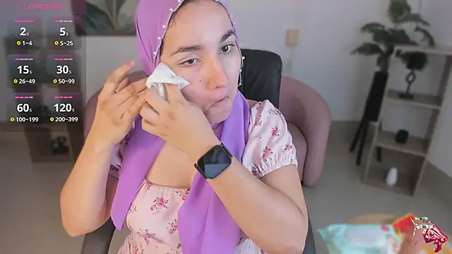 Ayha khalaf online show from November 23, 2025, 1:04 am