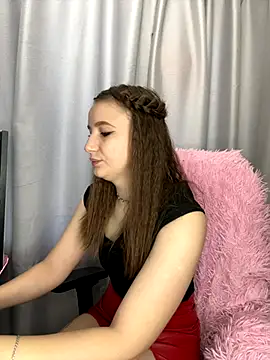 Snapshot of LillyFan-X chatting on October 18, 2025, 4:25 am LillyFan-X online show from October 18, 2025, 4:25 am