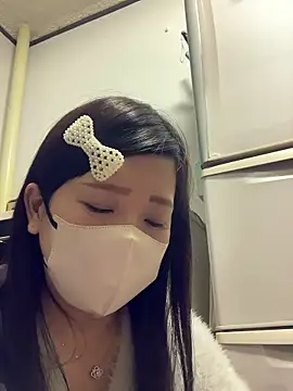 Snapshot of ran_xx_x chatting on December 14, 2025, 4:12 pm ran xx x online show from December 14, 2025, 4:12 pm