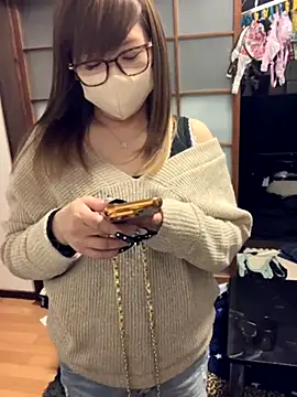 Snapshot of ran_xx_x chatting on December 5, 2025, 4:16 pm ran xx x online show from December 5, 2025, 4:16 pm