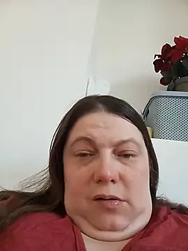 Snapshot of HotHornyEmmaX chatting on June 19, 2026, 6:19 am HotHornyEmmaX online show from June 19, 2026, 6:19 am