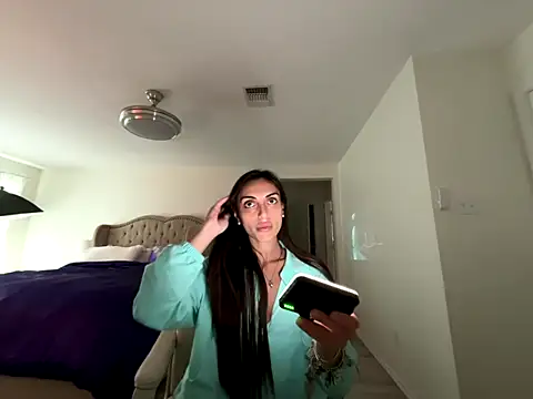 Snapshot of geld_88 chatting on September 30, 2025, 10:27 pm geld 88 online show from September 30, 2025, 10:27 pm