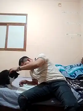 Snapshot of LuisMex1998 chatting on September 14, 2025, 4:02 am LuisMex1998 online show from September 14, 2025, 4:02 am