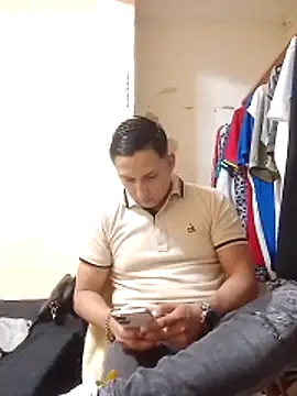 LuisMex1998 online show from March 27, 2026, 11:49 pm