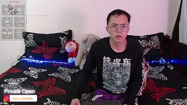 Tina 4 Charlie online show from October 7, 2025, 12:06 pm