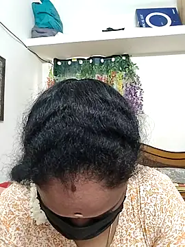 Snapshot of Tamil_Aathira chatting on November 14, 2025, 10:52 am Tamil Aathira online show from November 14, 2025, 10:52 am