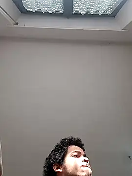 Snapshot of cingonduro chatting on March 2, 2025, 8:38 am cingonduro online show from March 2, 2025, 8:38 am