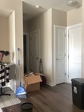 Snapshot of theprettysoles chatting on December 21, 2025, 2:41 pm theprettysoles online show from December 21, 2025, 2:41 pm