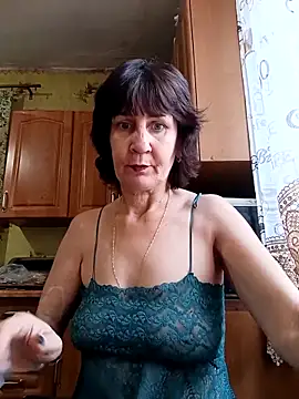 Snapshot of Laura_Kiss chatting on November 22, 2025, 10:03 am Laura Kiss online show from November 22, 2025, 10:03 am