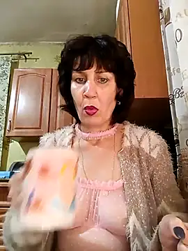 Snapshot of Laura_Kiss chatting on December 5, 2025, 3:21 pm Laura Kiss online show from December 5, 2025, 3:21 pm