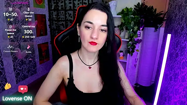 Snapshot of JessicaAlfo chatting on February 12, 2026, 2:22 am JessicaAlfo online show from February 12, 2026, 2:22 am