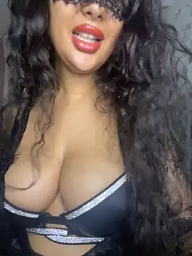 Snapshot of Lobna-alami chatting on October 11, 2025, 6:53 pm Lobna-alami online show from October 11, 2025, 6:53 pm