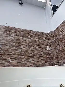 fiorella paris online show from March 24, 2026, 5:57 pm