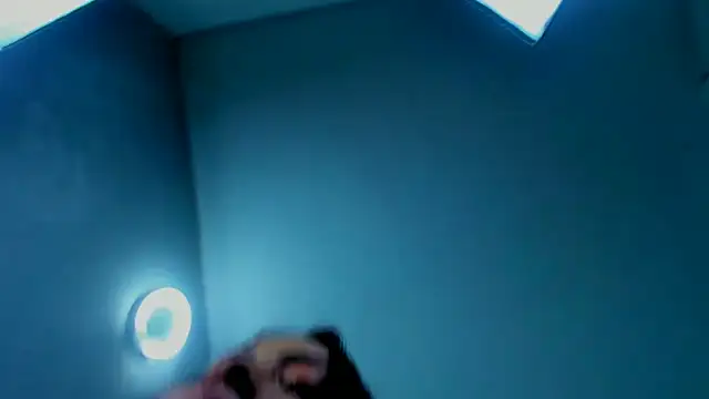 Snapshot of KaramStone chatting on March 14, 2025, 10:16 pm KaramStone online show from March 14, 2025, 10:16 pm