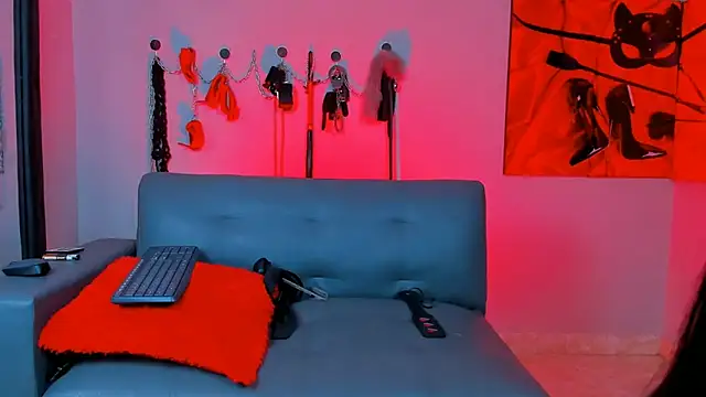 Snapshot of KaramStone chatting on March 20, 2025, 9:13 pm KaramStone online show from March 20, 2025, 9:13 pm