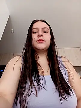 Snapshot of ary-cooper chatting on November 13, 2025, 7:18 pm ary-cooper online show from November 13, 2025, 7:18 pm