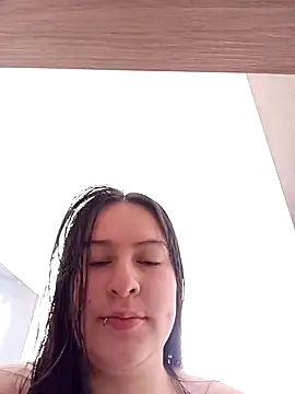 Snapshot of ary-cooper chatting on November 12, 2025, 7:29 pm ary-cooper online show from November 12, 2025, 7:29 pm