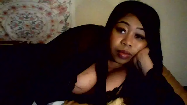 Snapshot of angeliquebelcali chatting on January 9, 2026, 1:07 pm angeliquebelcali online show from January 9, 2026, 1:07 pm