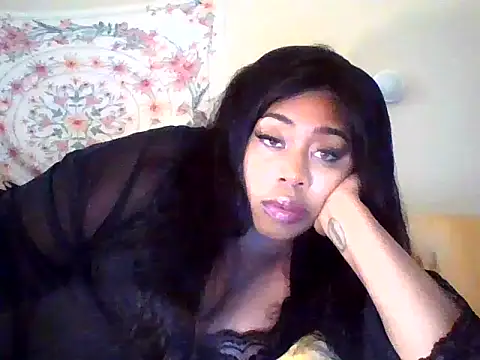 angeliquebelcali online show from November 20, 2025, 8:31 pm