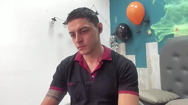 Frank Millers online show from October 29, 2025, 8:41 pm