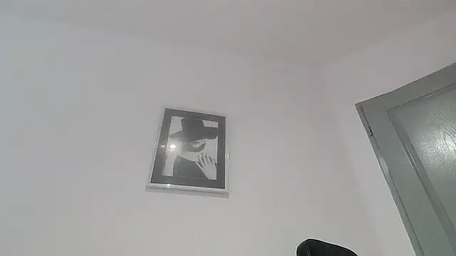 Snapshot of serena__vedette chatting on November 7, 2025, 11:26 am serena vedette online show from November 7, 2025, 11:26 am