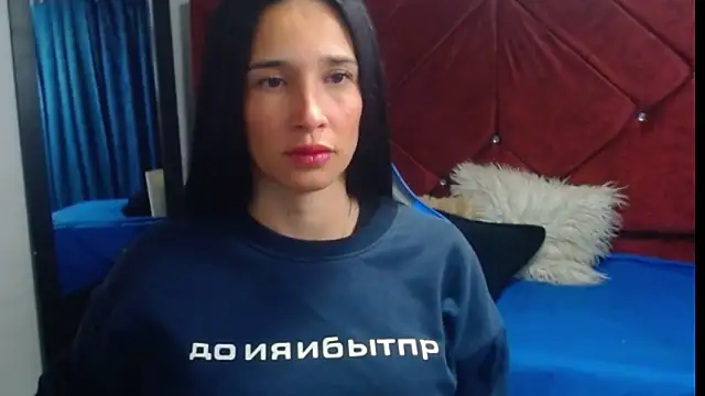 victoria adams07 online show from April 9, 2026, 2:01 pm